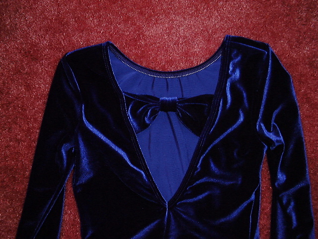VELVET BOW BACK SKATING DRESS IMAGE